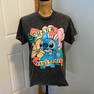 Disney Stitch Ohana Means Family T Shirt NWOT Size M